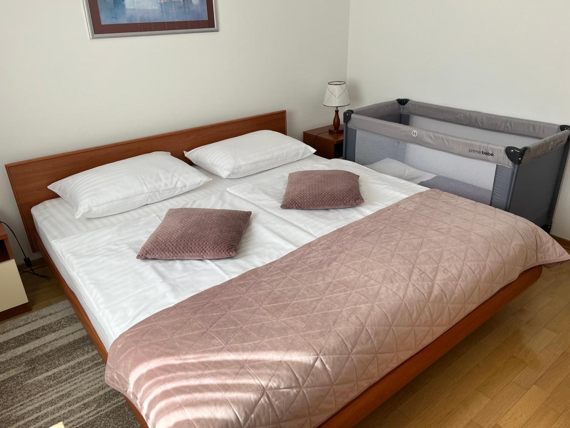 Apartman Dada คราพินสเก ทอปลิตเซ ภายนอก รูปภาพ